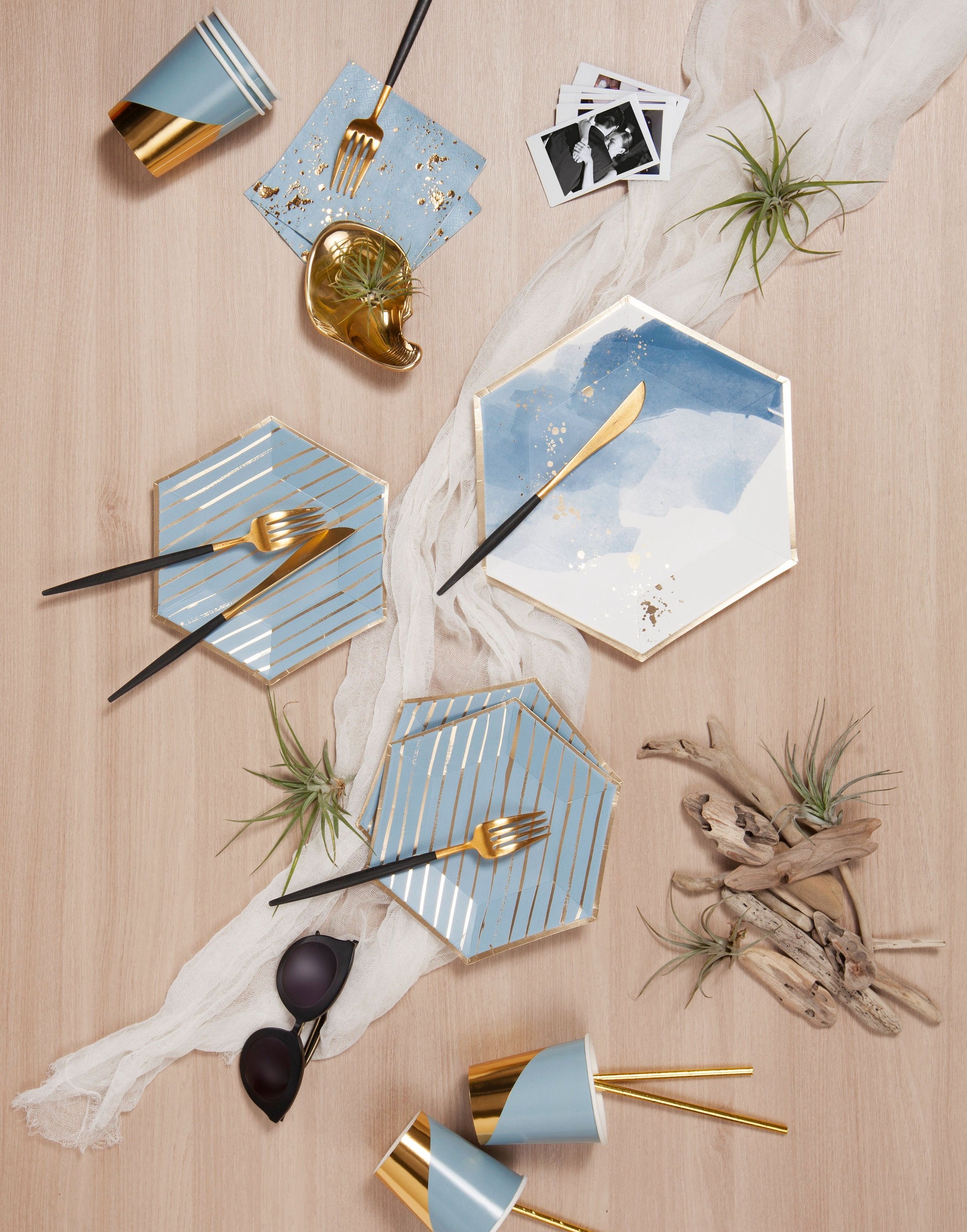 Malibu Blue Splash Cocktail Paper Napkins Harlow & Grey